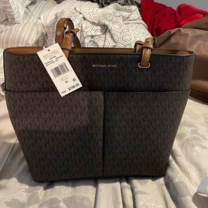 Michael Kors brown/acorn medium pocket tote